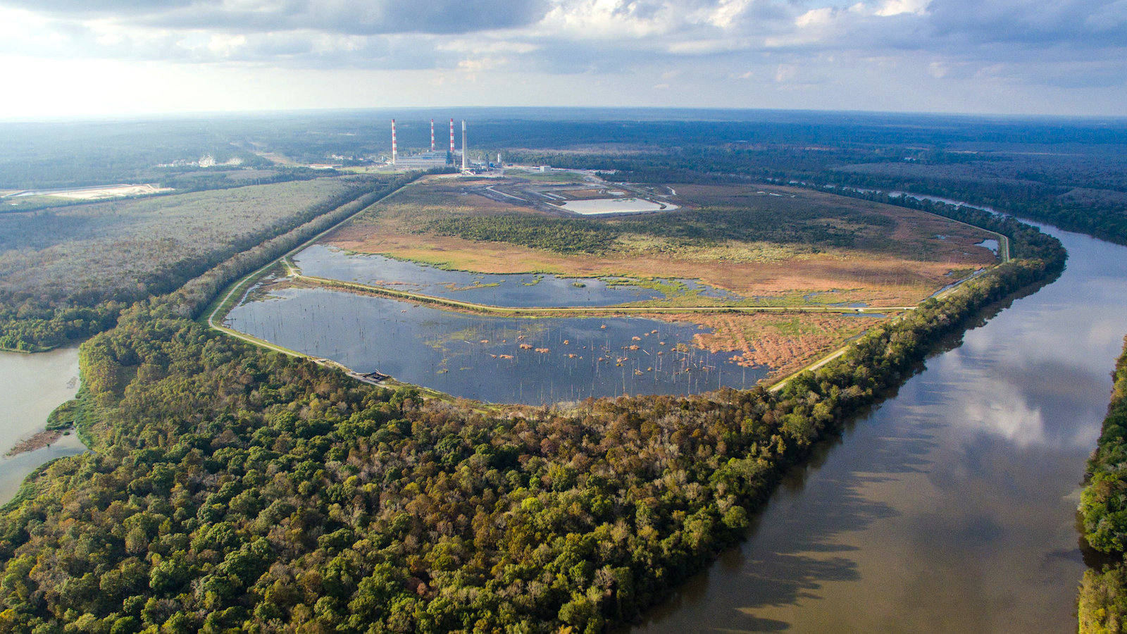 As Enforcement Lags, Toxic Coal Ash Keeps Polluting U.S. Water